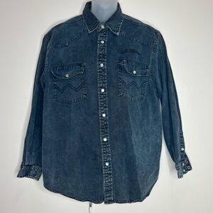 Vintage blues 100% Cotton Long sleeve Snap button front denim chambray medium